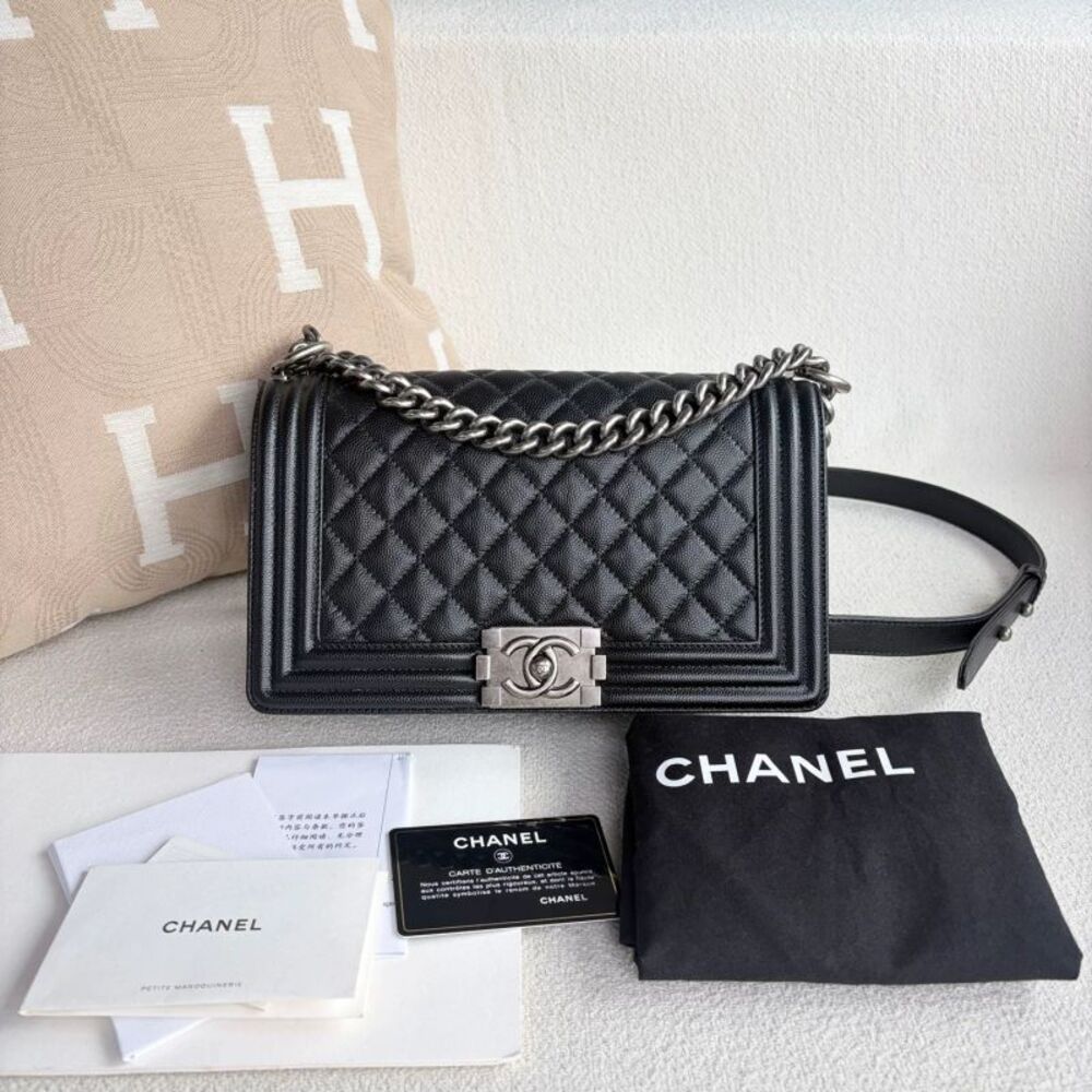 Chanel Women Pre-Loved Bag Very Good Condition